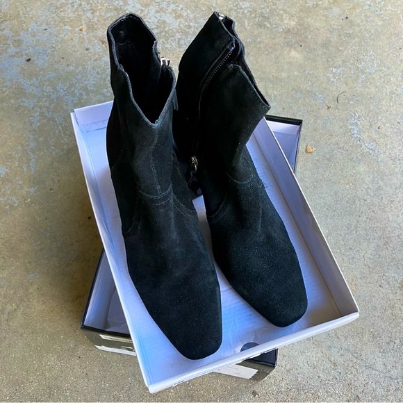 Aqua College Tora waterproof suede booties - Picture 3 of 5